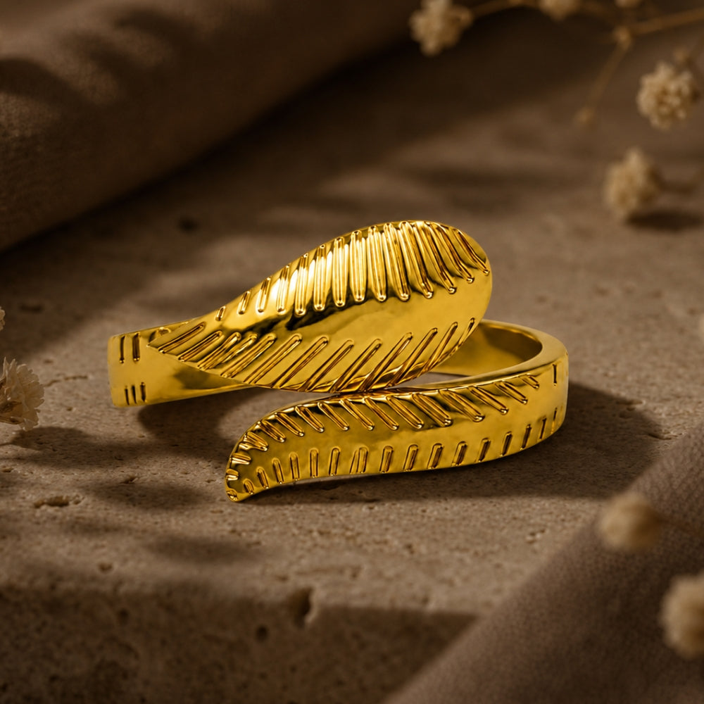 18K Gold-Plated Ribbed Wrap Ring