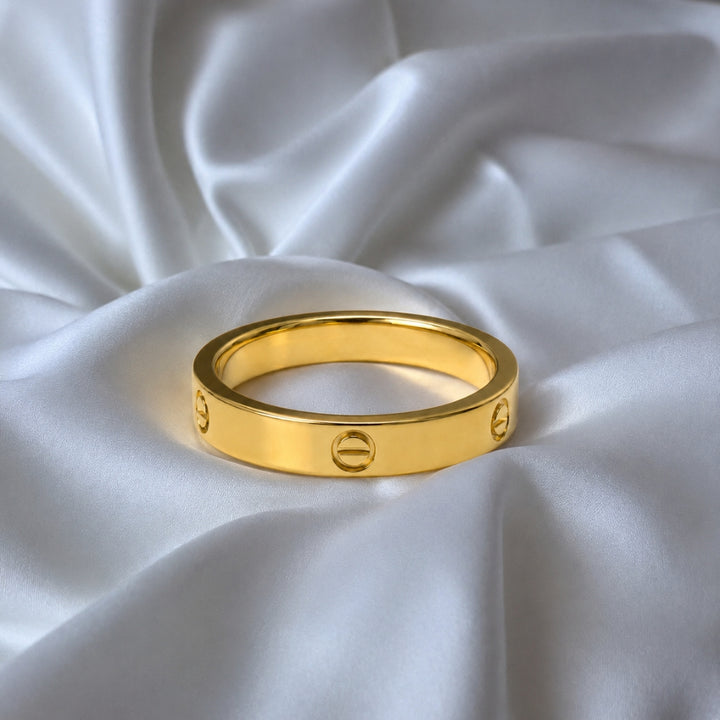 Screw Detail Gold Band Ring