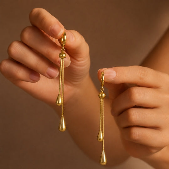18K Gold-Plated Teardrop Necklace & Earrings Set